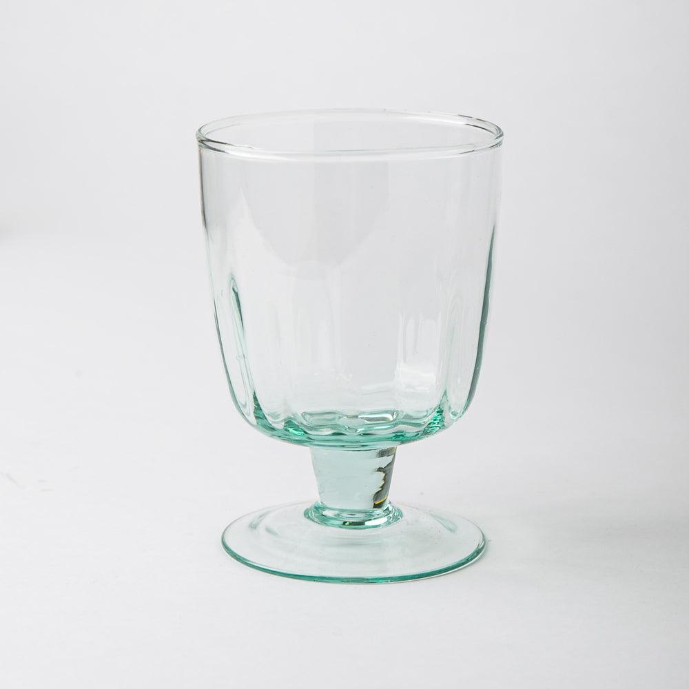 
                  
                    Flat-bottom wine glass | 100% recycled glass | Handmade
                  
                